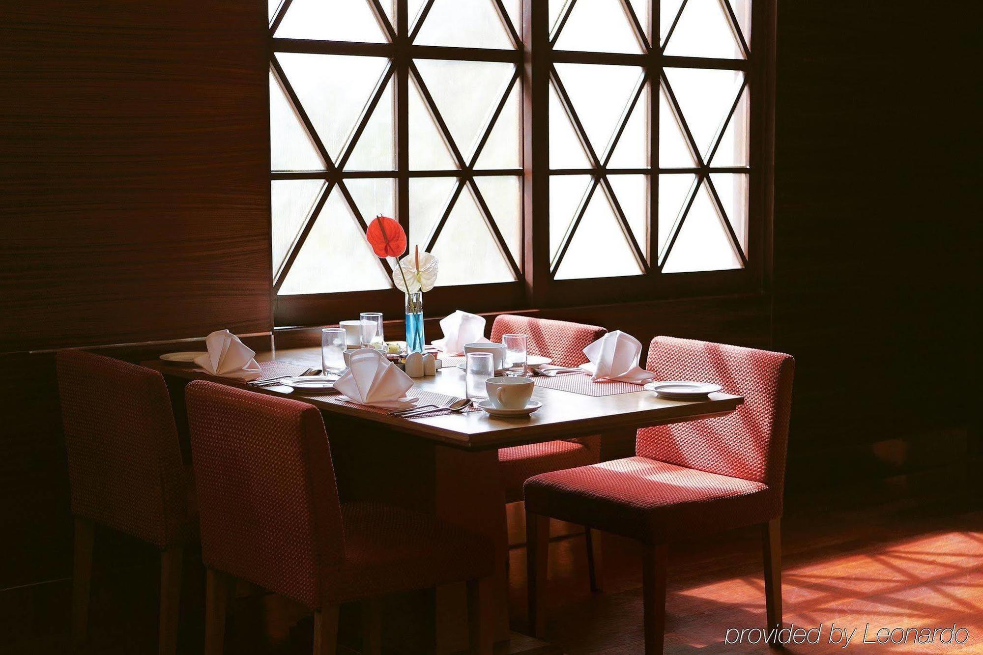 Hyatt Regency Trivandrum トリバンドラム レストラン 写真